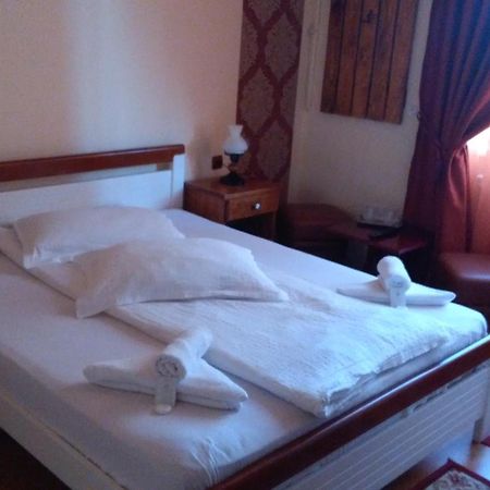Vila Nicoleta Hotell Sibiu Exteriör bild