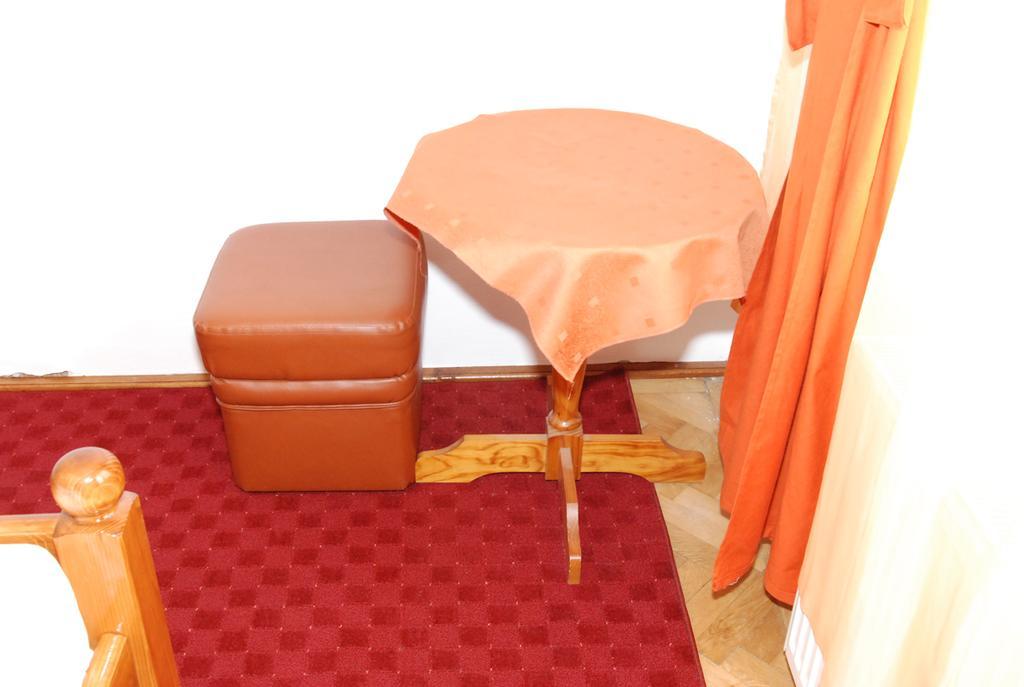 Vila Nicoleta Hotell Sibiu Exteriör bild