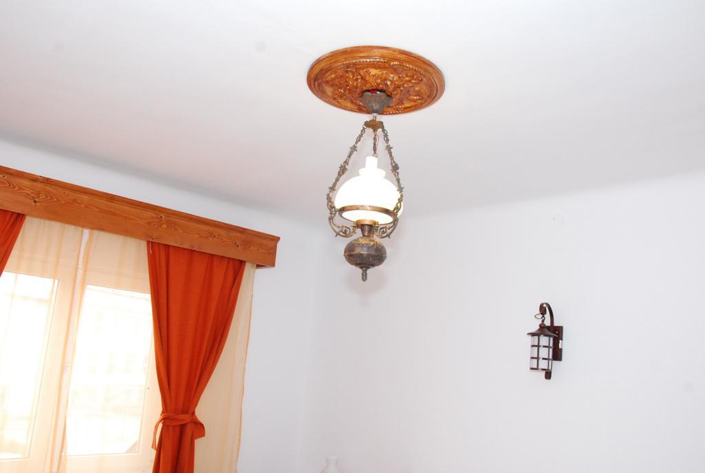 Vila Nicoleta Hotell Sibiu Exteriör bild