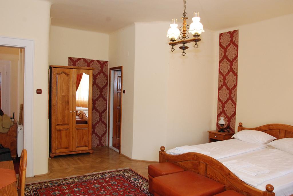 Vila Nicoleta Hotell Sibiu Exteriör bild