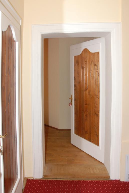 Vila Nicoleta Hotell Sibiu Exteriör bild