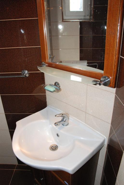 Vila Nicoleta Hotell Sibiu Exteriör bild