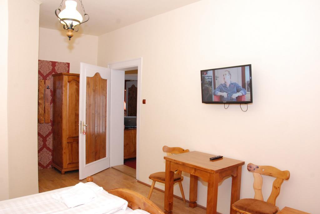 Vila Nicoleta Hotell Sibiu Exteriör bild