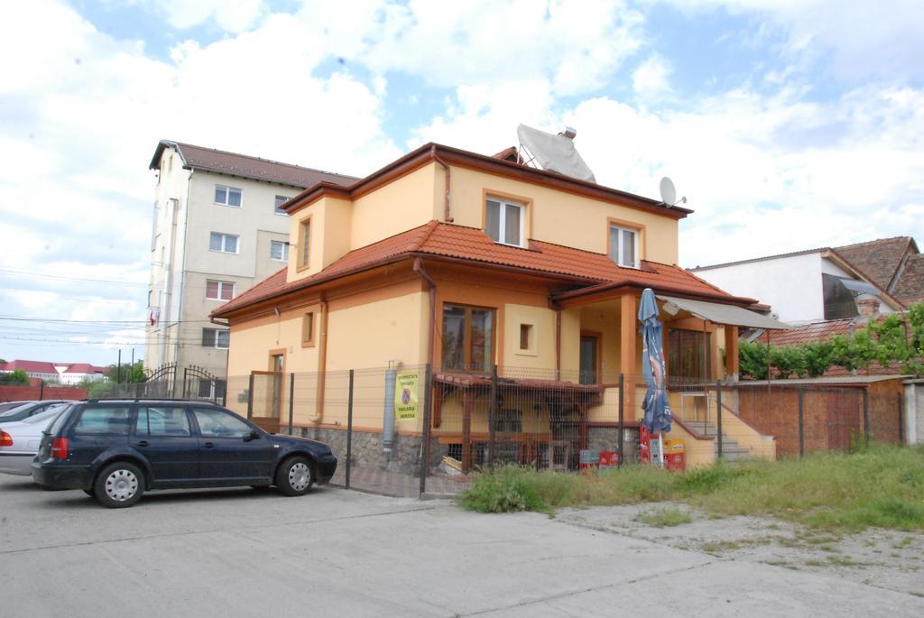 Vila Nicoleta Hotell Sibiu Exteriör bild