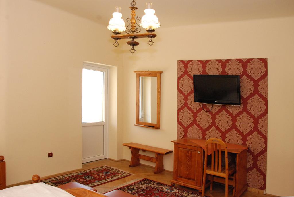 Vila Nicoleta Hotell Sibiu Exteriör bild