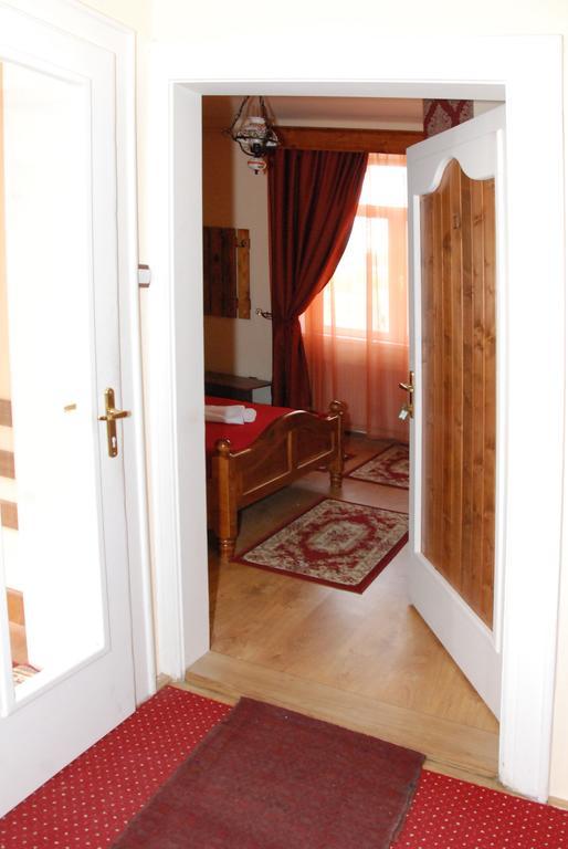 Vila Nicoleta Hotell Sibiu Exteriör bild